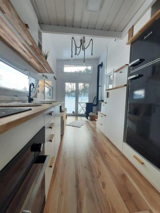 Апартаменты Tiny House Mila Бранденбург Экстерьер фото