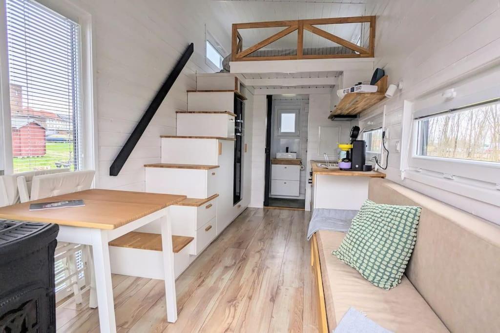 Апартаменты Tiny House Mila Бранденбург Экстерьер фото